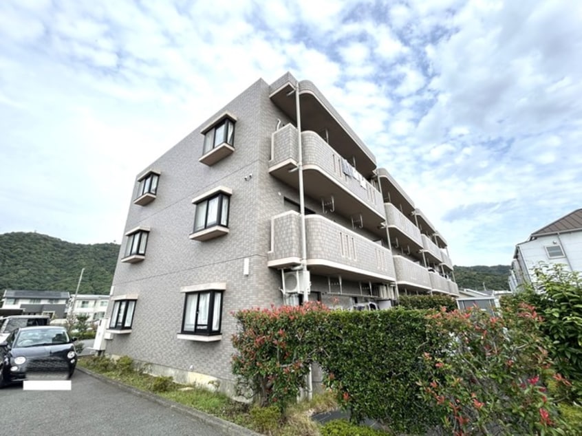  フェルミエール香貫