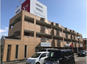 メゾン・ド　美菜里杏　弐番館