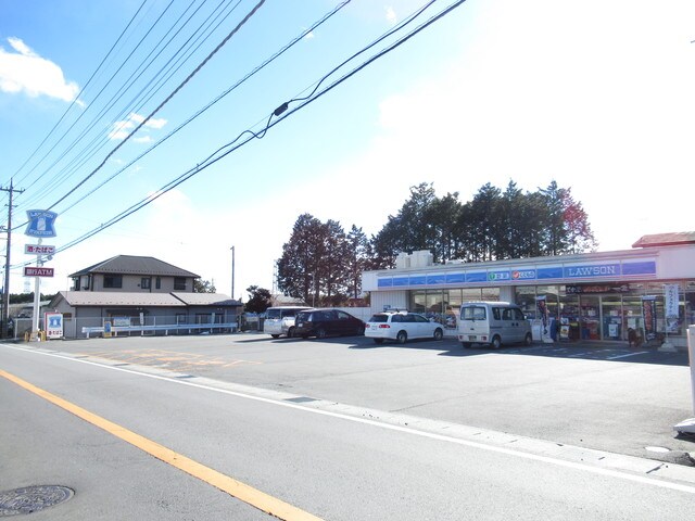 ローソン小山町須走東店(コンビニ)まで676m※ローソン小山町須走東店 ツインリーフ