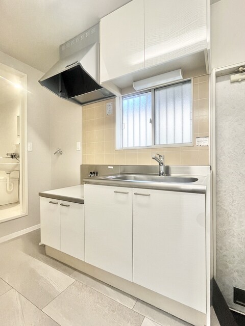  フレグランス山田