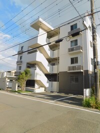 カームコート