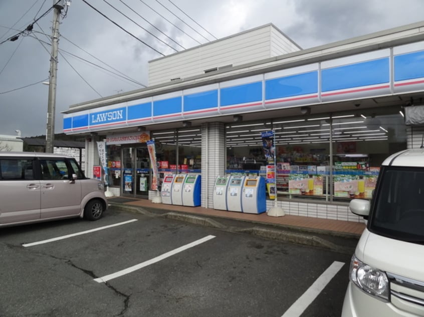ローソン御殿場東田中店(コンビニ)まで1210m※ローソン御殿場東田中店 御殿場線（静岡県内）/御殿場駅 徒歩24分 3階 築31年