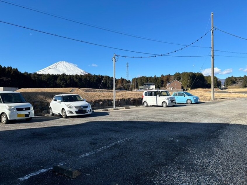  御殿場線（静岡県内）/南御殿場駅 徒歩20分 1階 築18年