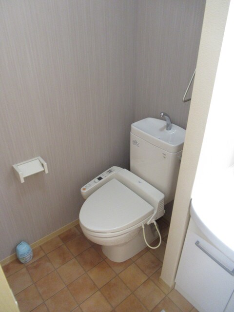  御殿場線（静岡県内）/南御殿場駅 徒歩20分 1階 築18年