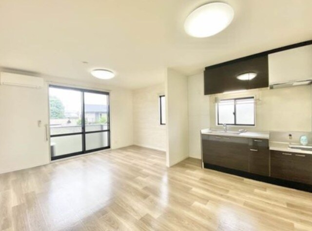  フォーレスタナベ