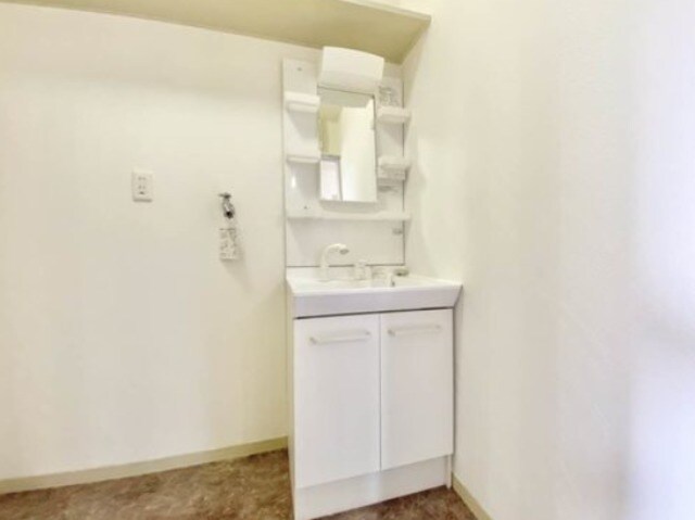  フォーレスタナベ