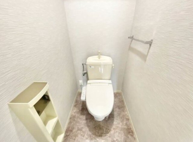  フォーレスタナベ