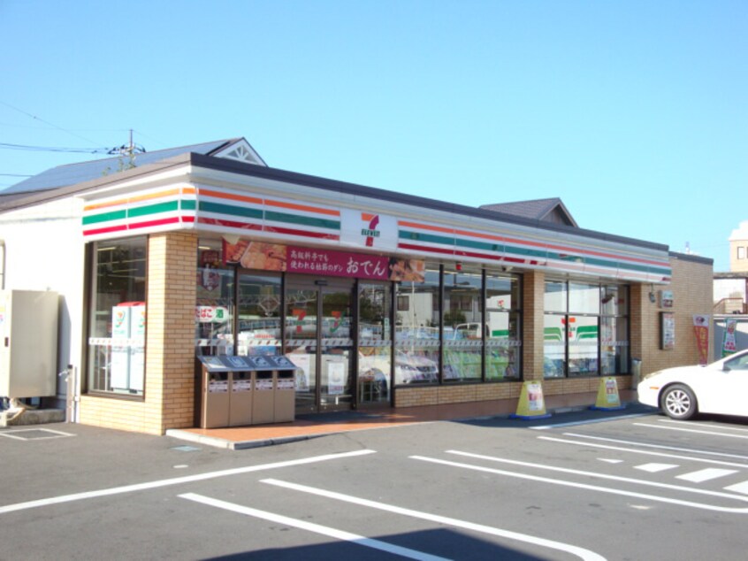 セブンイレブン御殿場萩原店(コンビニ)まで466m※セブンイレブン御殿場萩原店 御殿場線（静岡県内）/御殿場駅 バス5分市役所前下車:停歩8分 1階 築19年