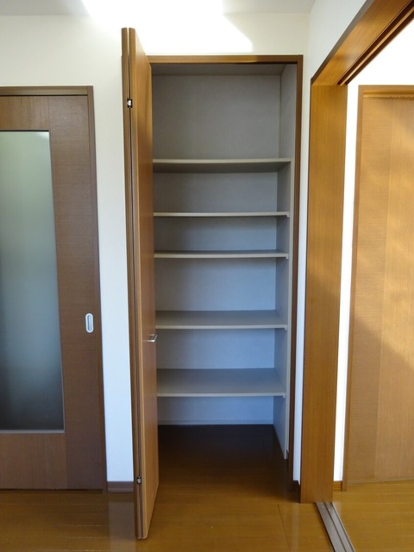  ガーデンクレス野木