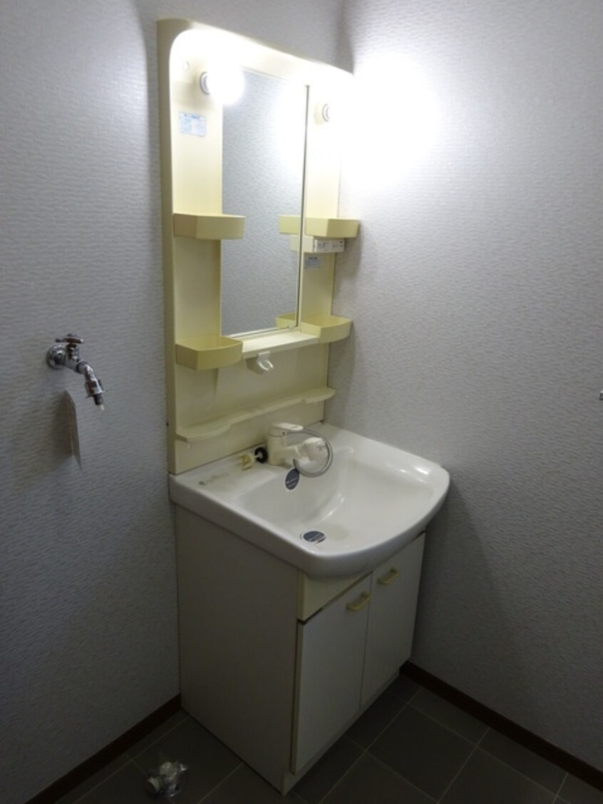  ガーデンクレス野木