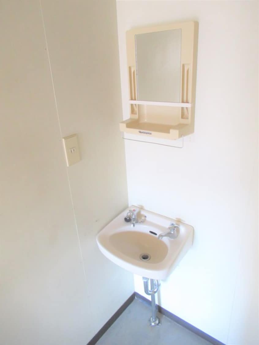  セリジュイン石原坂