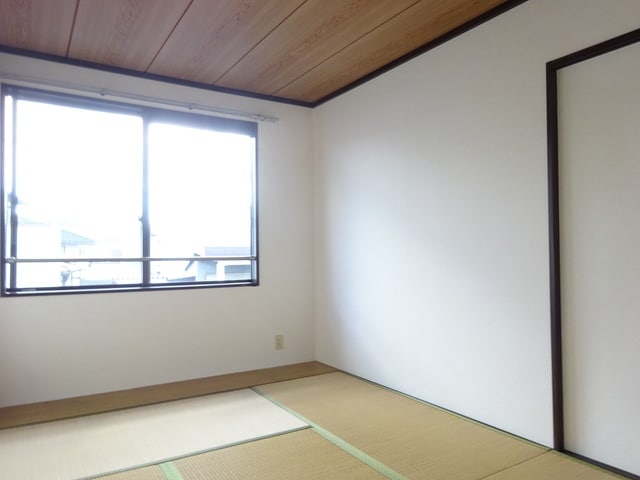  御殿場線（静岡県内）/御殿場駅 バス20分北郷小学校下車:停歩3分 2階 築32年