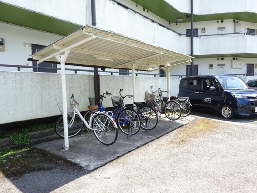  コウシンハイツ