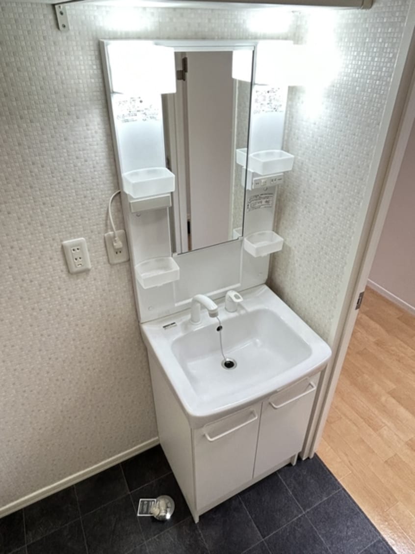  御殿場線（静岡県内）/御殿場駅 バス4分東田中2丁目下車:停歩8分 1階 築31年