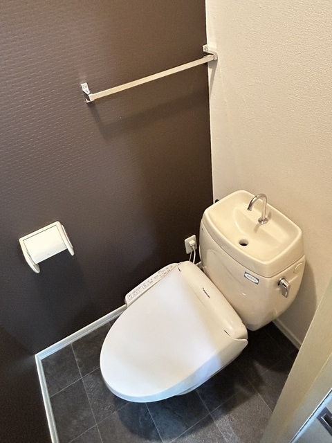  御殿場線（静岡県内）/御殿場駅 バス4分東田中2丁目下車:停歩8分 1階 築31年