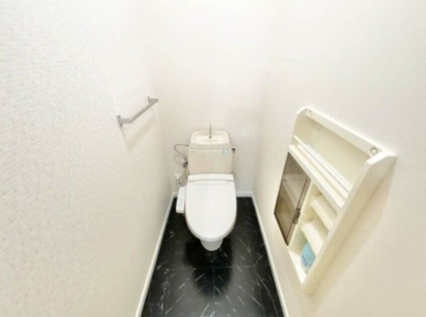  御殿場線（静岡県内）/御殿場駅 バス4分東田中2丁目下車:停歩8分 1階 築31年