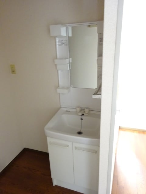  御殿場線（静岡県内）/富士岡駅 徒歩5分 1階 築36年