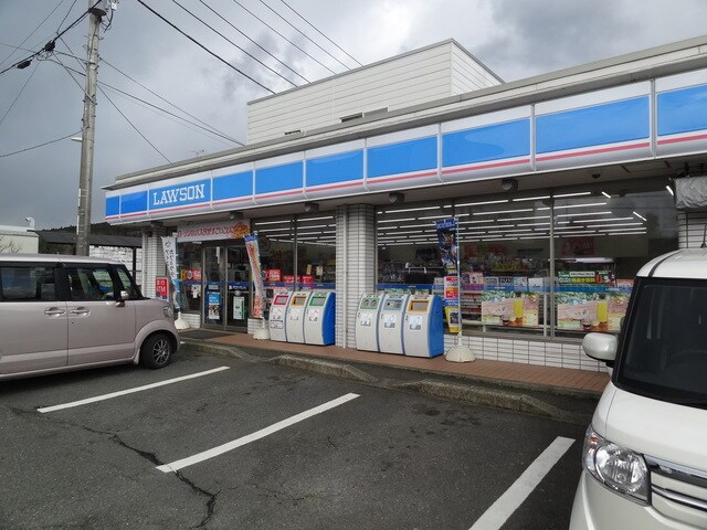 ローソン御殿場東田中店(コンビニ)まで580m※ローソン御殿場東田中店 グランディールＫ．ＫⅢ