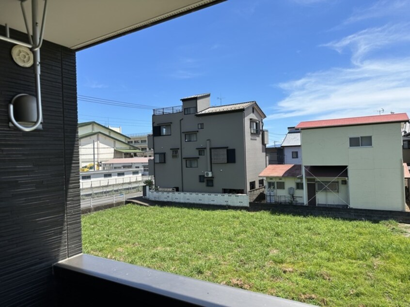  東海道新幹線（東海）/新富士駅 徒歩12分 2階 築8年