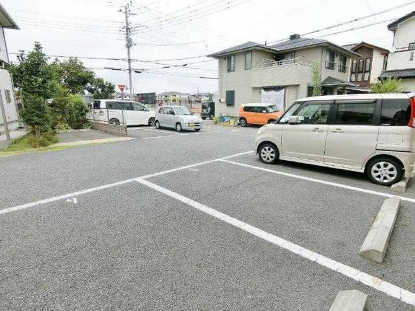  東海道新幹線（東海）/新富士駅 徒歩24分 1階 築16年