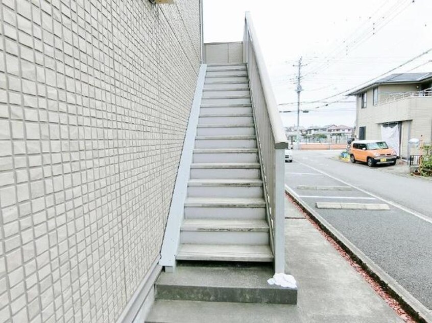  東海道新幹線（東海）/新富士駅 徒歩24分 1階 築16年