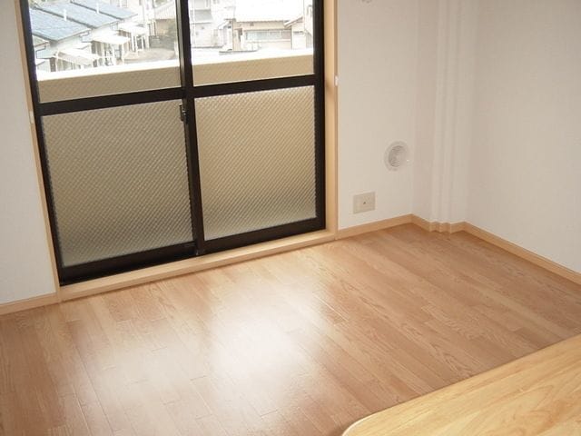  岳南電車/本吉原駅 徒歩21分 1階 築17年