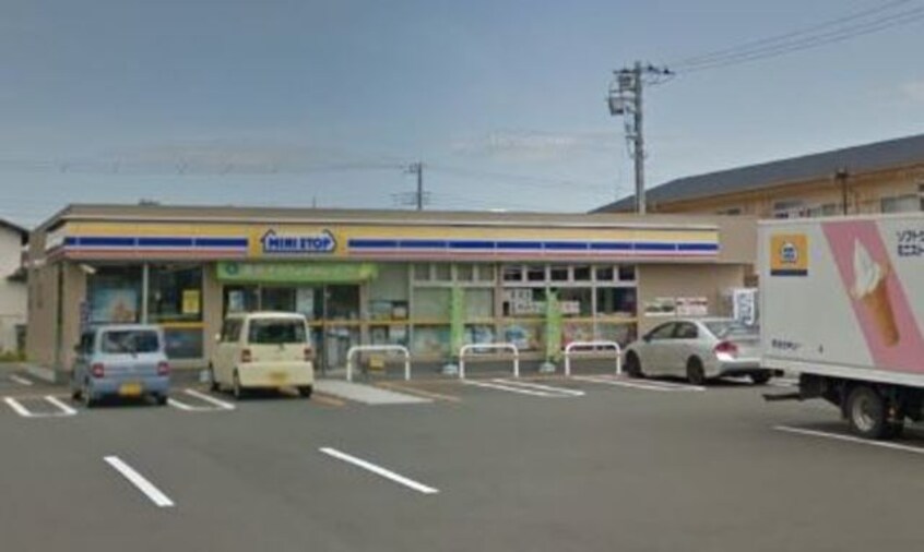ミニストップ沼津根古屋店(コンビニ)まで352m※ミニストップ沼津根古屋店 東海道本線/原駅 徒歩22分 2階 築33年
