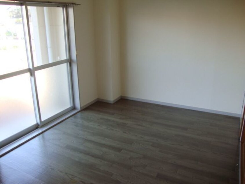  東海道本線/原駅 徒歩10分 3階 築33年