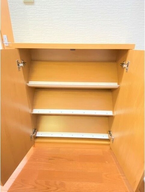  東海道本線/沼津駅 徒歩33分 3階 築18年