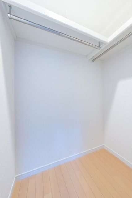  東海道本線/沼津駅 バス14分西沢田下車:停歩1分 2階 築3年