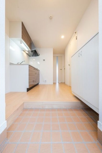  東海道本線/沼津駅 バス14分西沢田下車:停歩1分 2階 築3年