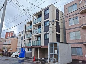 AFFLUENT　アフルエントゥ