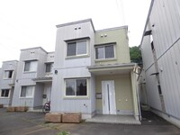 コートハウス南類家 D