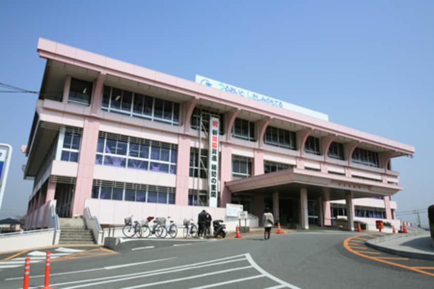 牛久市役所(役所)まで718m ロアリッジ