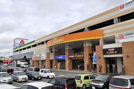 QiZ MALL RYUGASAKI（ｸｲｽﾞﾓーﾙ龍ヶ崎）(ショッピングセンター/アウトレットモール)まで936m ラフィーネ佐貫中央　B