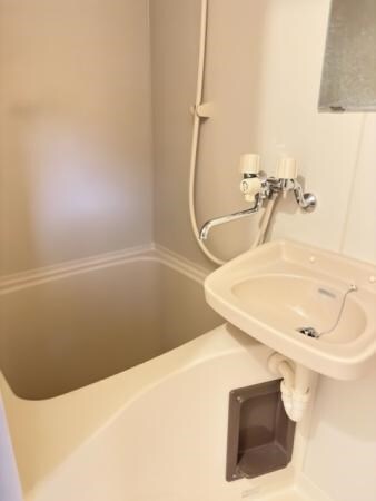  ガーデンハウスM　B