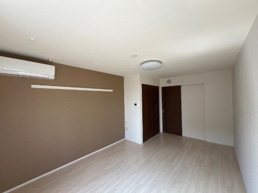 洋室 フランシーズ