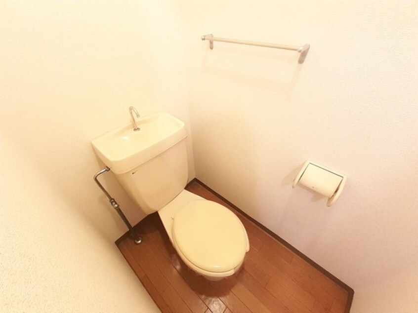  コーポ右籾