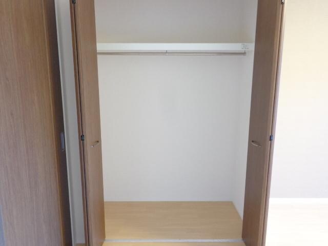 クローゼット Ｂｏａ　ｓｏｒｔｅ（ぼあ　そるて）