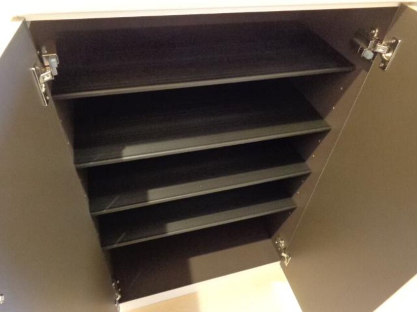 下駄箱（下段） Ｂｏａ　ｓｏｒｔｅ（ぼあ　そるて）