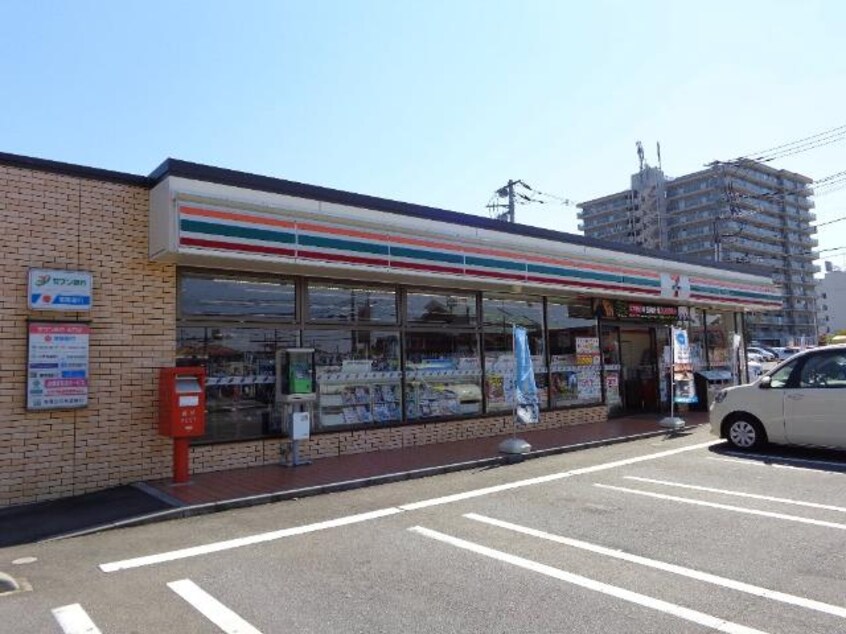 セブンイレブン牛久駅西店まで325ｍ Ｂｏａ　ｓｏｒｔｅ（ぼあ　そるて）