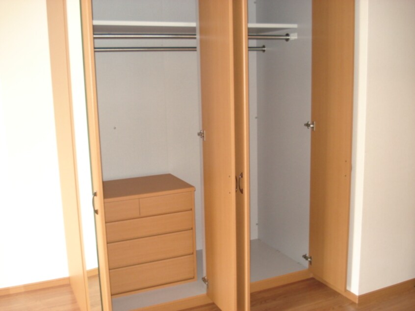 収納 Ｊｅ　ｌｅ　ｐｒｅｎｄｓ　（ジュルプラン）