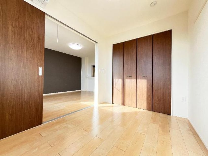 室内 hermana（エルマーナ）VI