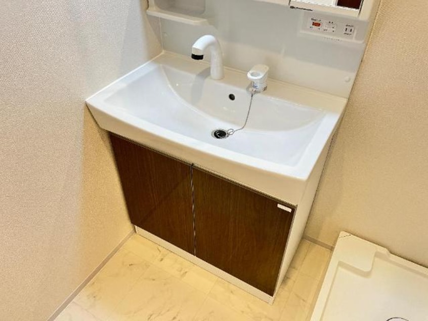 洗面 hermana（エルマーナ）VI