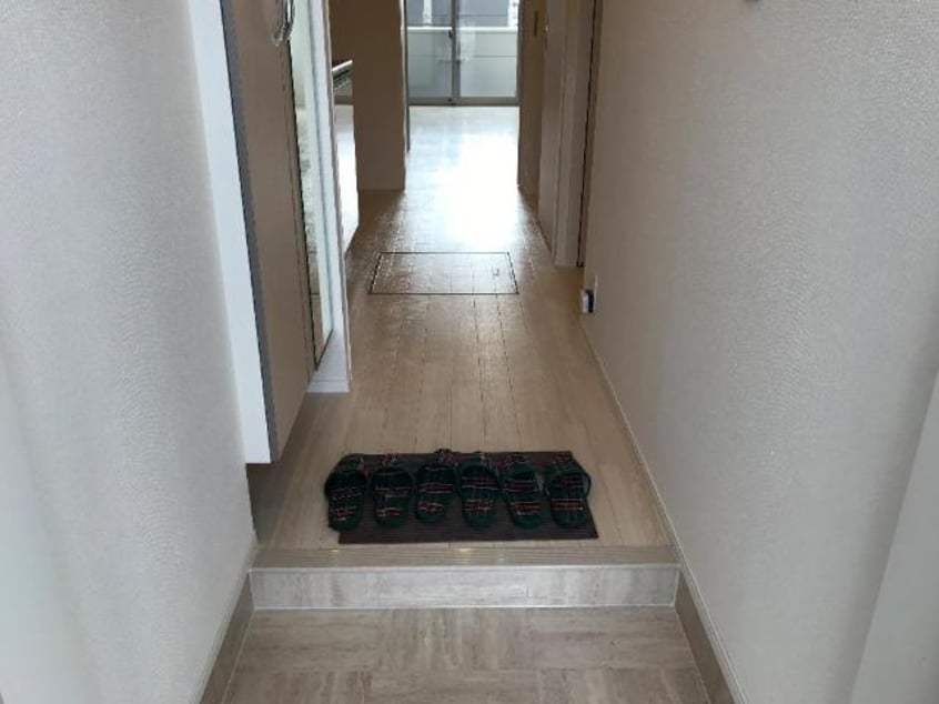 玄関 ミ・ルーチェ