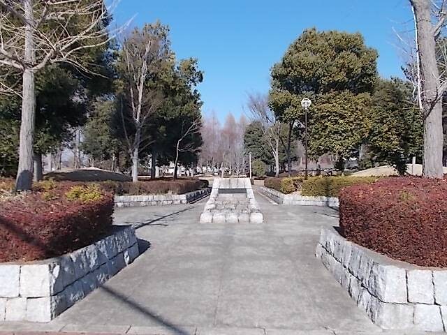 高野台公園まで350m ランデュール・ドゥ