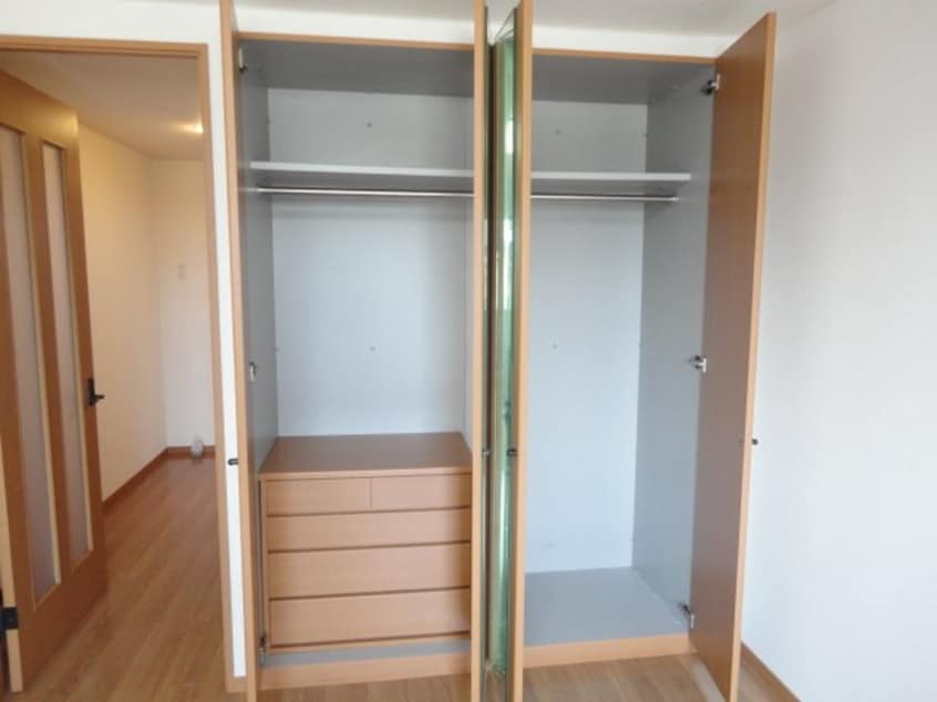 クローゼット ＡＵＴＨＯＲ千草　II