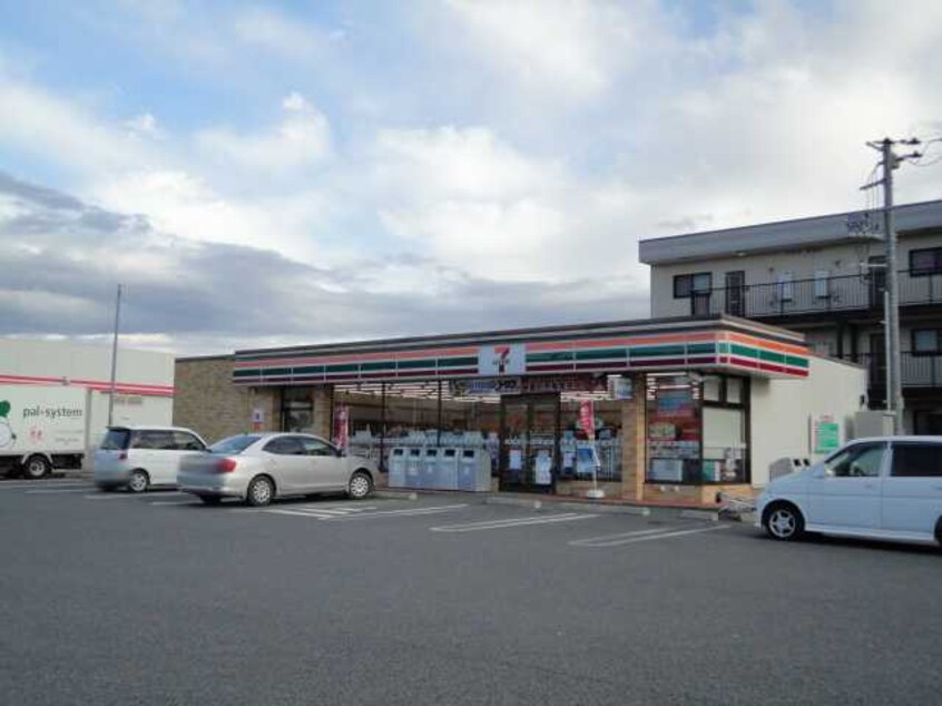 セブンイレブンまで280ｍ レジデンス弐番館