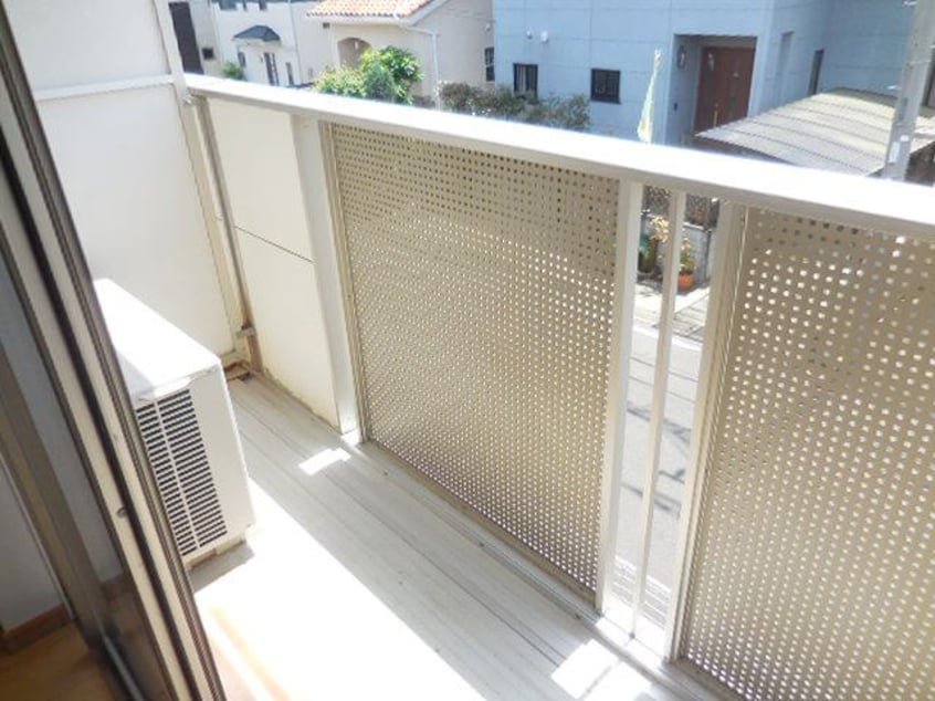  モダン・エディフィスI