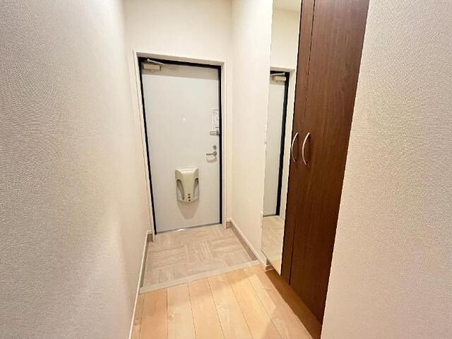 玄関 hermana（エルマーナ）VI